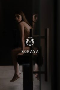 Soraya pre-made customisable brand kit by Leysa Flores Design